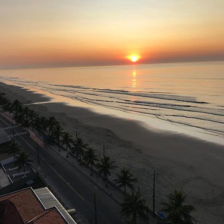 Mongagua Com Vista Para O Mar Pe Na Areia מראה חיצוני תמונה