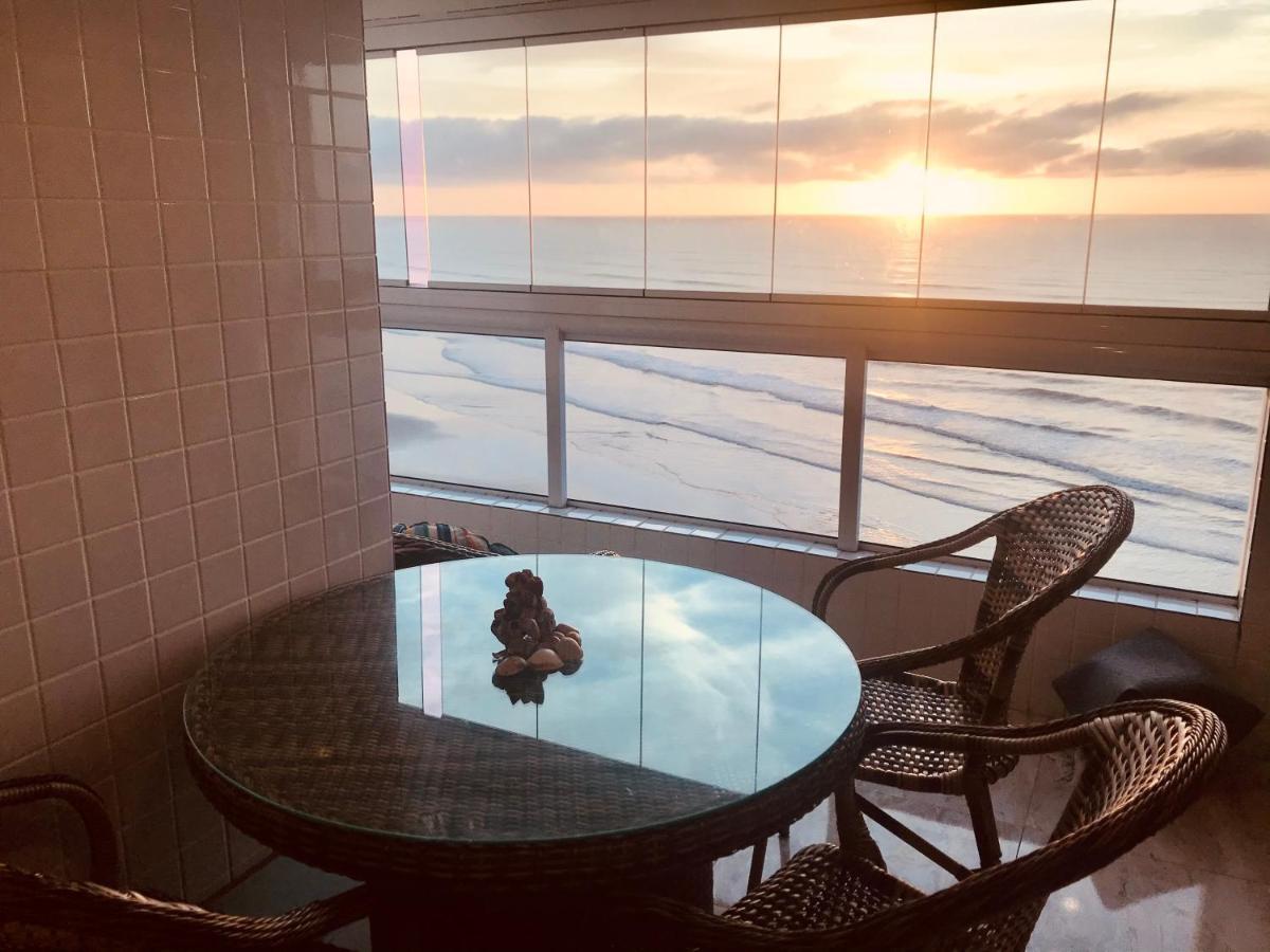 Mongagua Com Vista Para O Mar Pe Na Areia מראה חיצוני תמונה